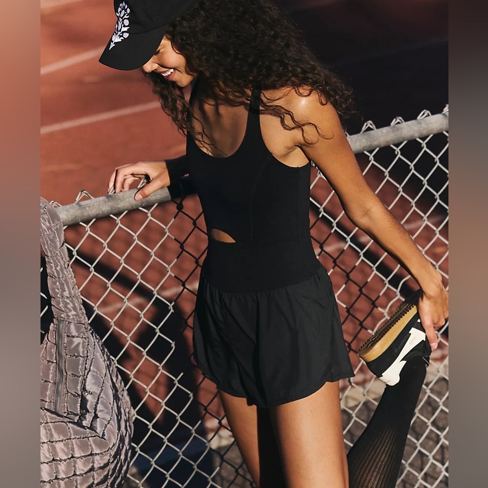 Free people movement romper righteous Runsie black womans NWOT - Picture 4 of 9